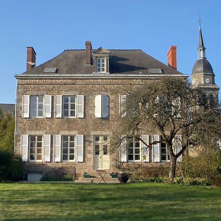 Maison D'Hotes La Doucelle Culture Et Bien-Etre Lignieres-Orgeres ภายนอก รูปภาพ