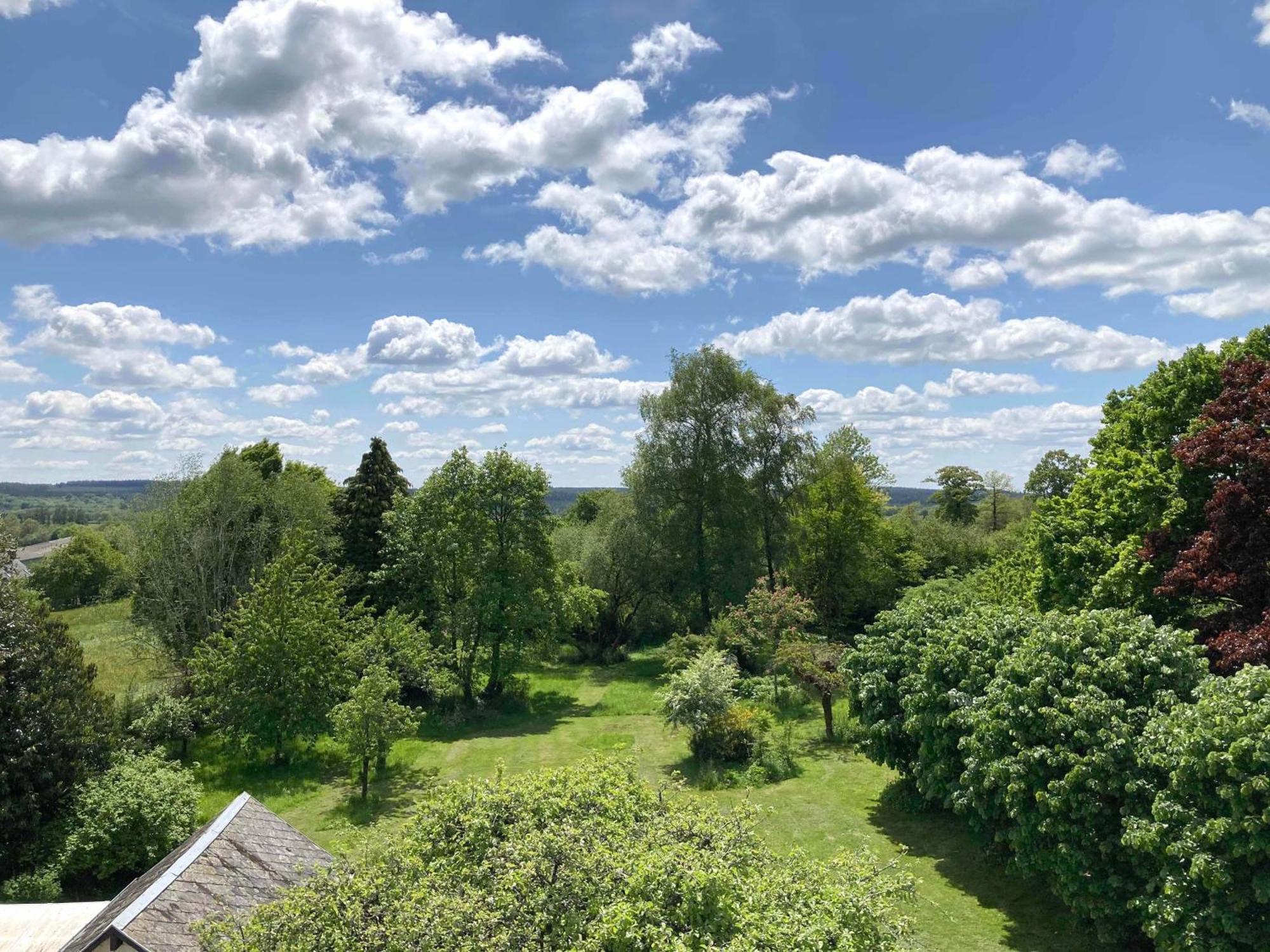 Maison D'Hotes La Doucelle Culture Et Bien-Etre Lignieres-Orgeres ภายนอก รูปภาพ