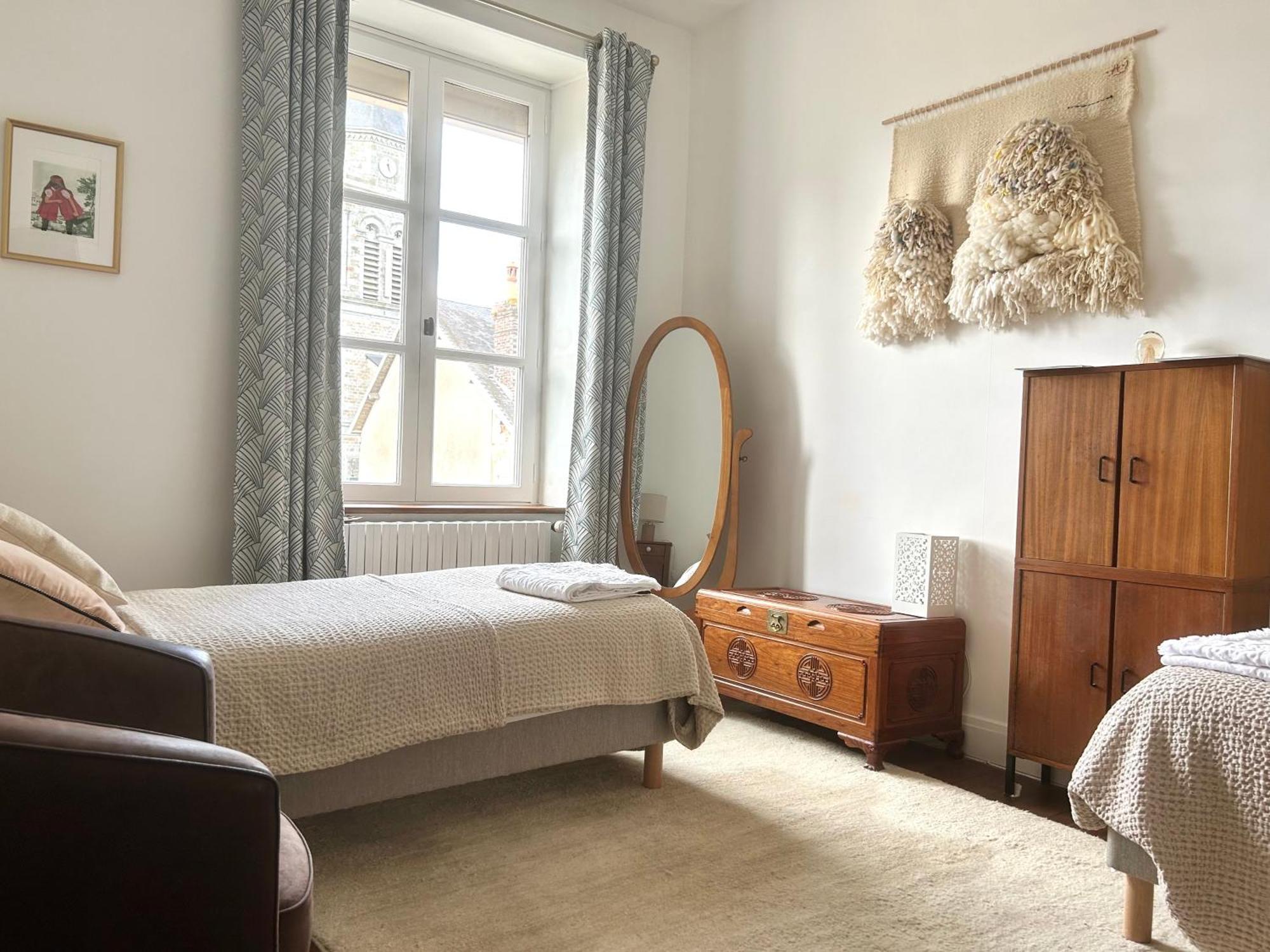 Maison D'Hotes La Doucelle Culture Et Bien-Etre Lignieres-Orgeres ห้อง รูปภาพ